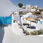 アパートホテル Rafael' S Mediteranian Cave 4*
