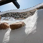 アパートホテル Rafael' S Mediteranian Cave