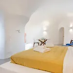 Rafael' S Mediteranian Cave Aparthotel