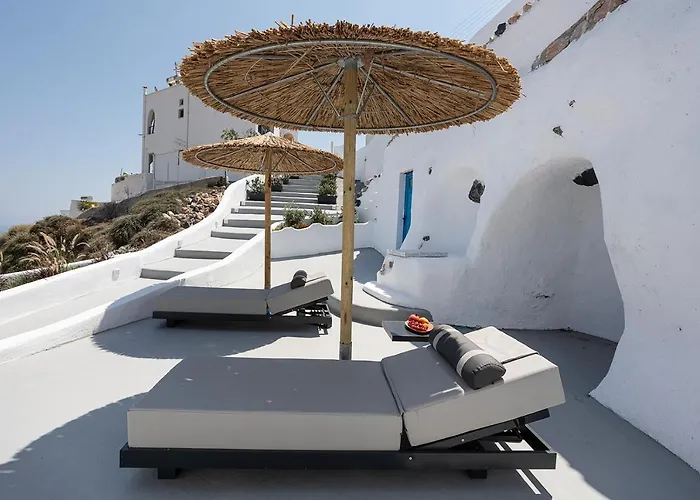 Rafael' S Mediteranian Cave