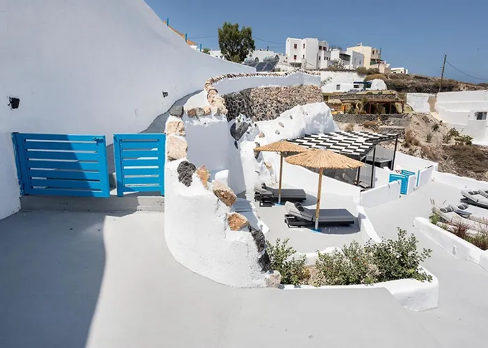 アパートホテル Rafael' S Mediteranian Cave 4*