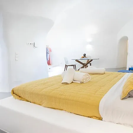 Rafael' S Mediteranian Cave 4* Firostefani