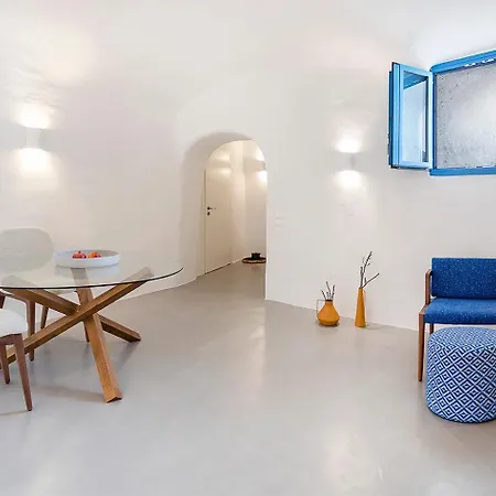 Rafael' S Mediteranian Cave Aparthotel 4*