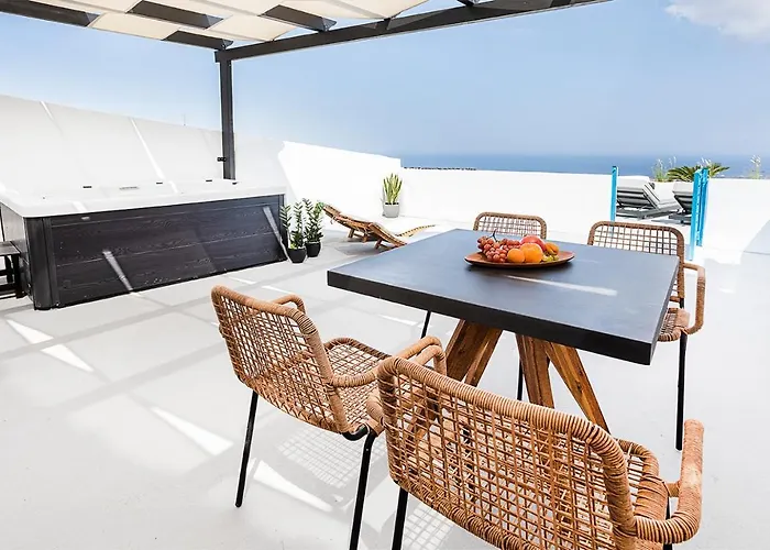 Rafael' S Mediteranian Cave 4*