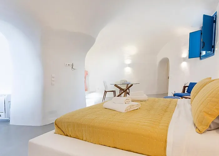 Rafael' S Mediteranian Cave Apart Otel